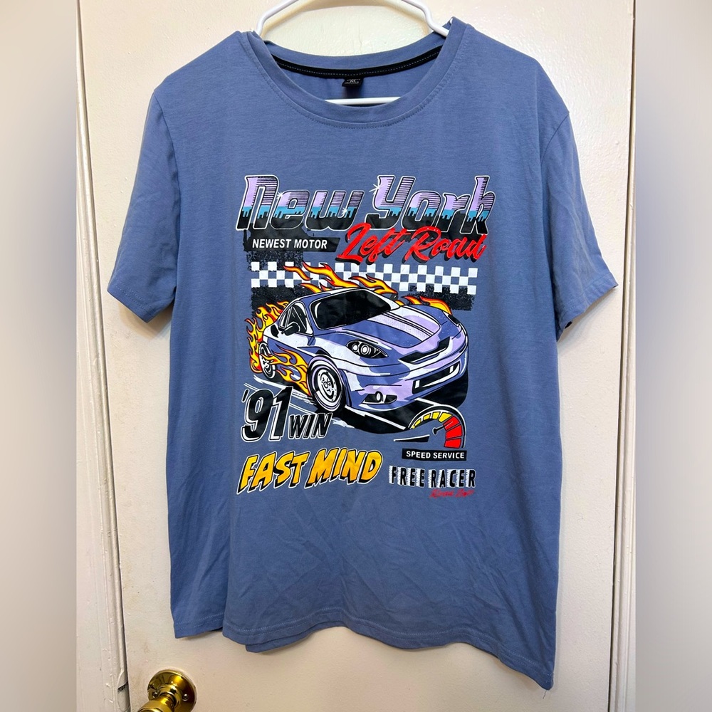 Size M light blue retro racing tshirt